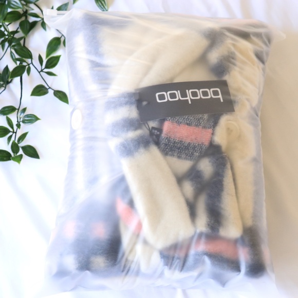 oversized long line check shacket - Picture 12 of 12